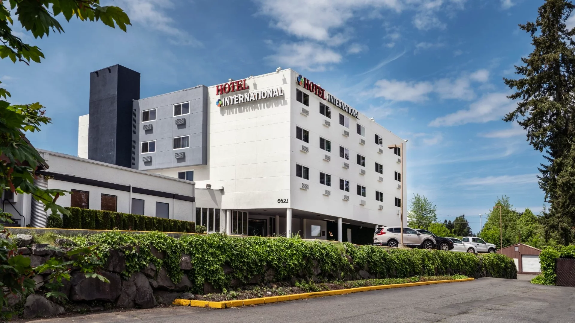 Hotel International Main Image